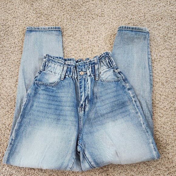 Kancan Elastic Waist Light Wash Distressed Jeans - Picture 1 of 8